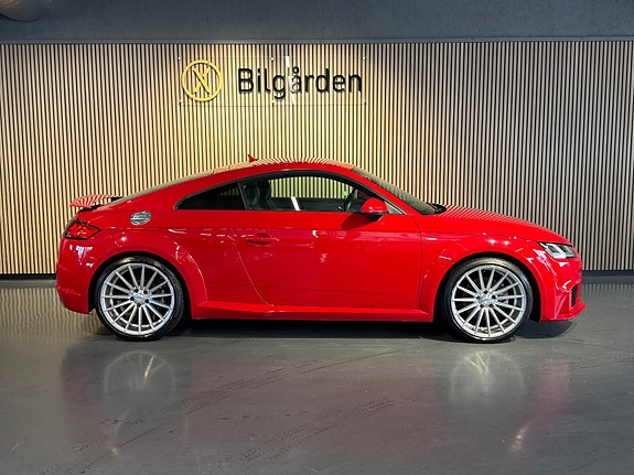 Audi TT 4 of 30