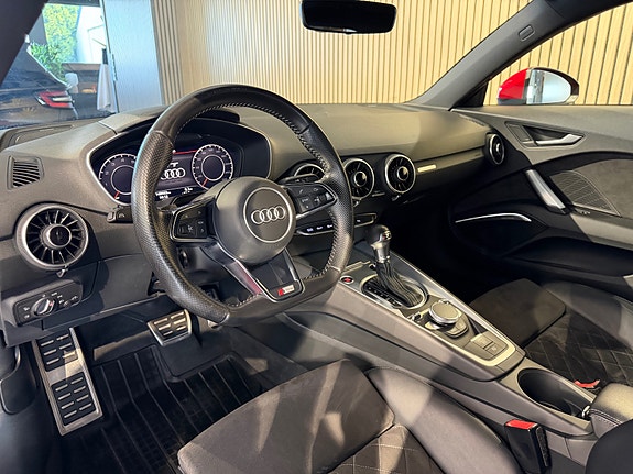 Audi TT 22 of 30