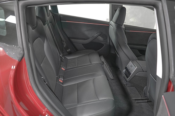 Tesla Model 3 10 of 23