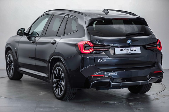 BMW iX3 8 of 30