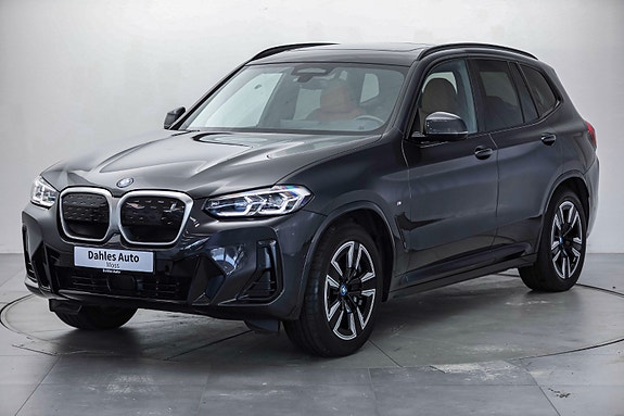 BMW iX3 12 of 30