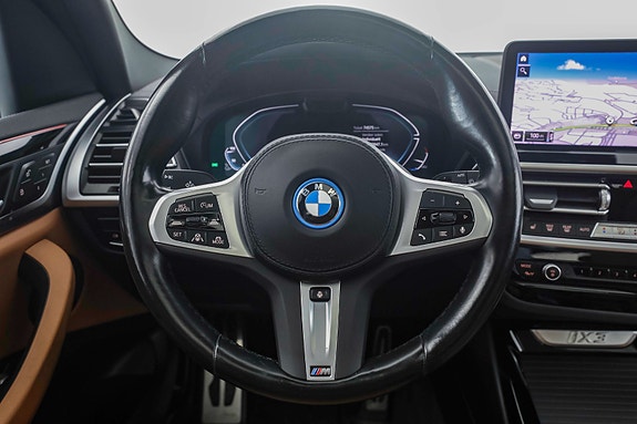 BMW iX3 21 of 30