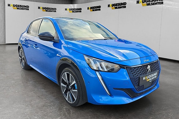 Peugeot 208 2 of 18
