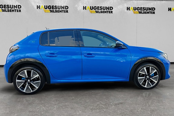 Peugeot 208 8 of 18