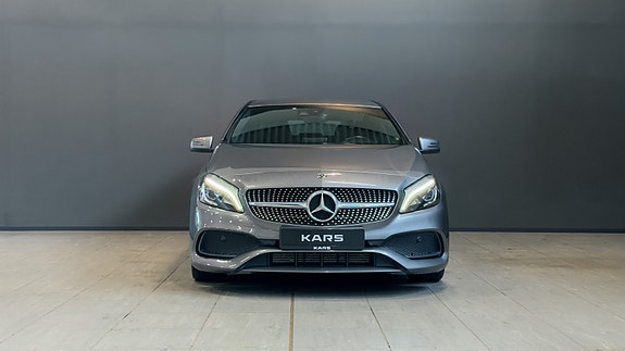 Mercedes-Benz A180 8 of 30