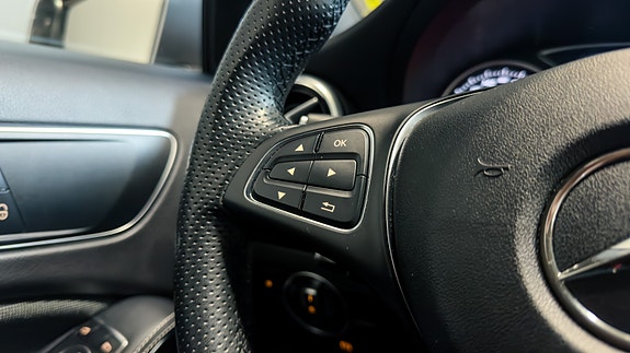 Mercedes-Benz A180 16 of 30
