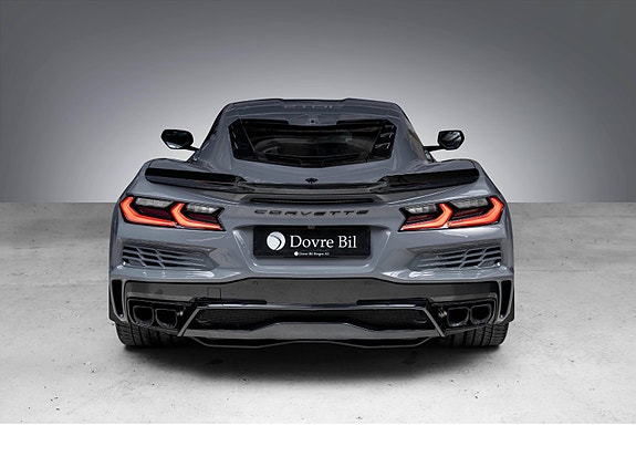 Chevrolet Corvette 17 of 30