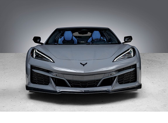 Chevrolet Corvette 14 of 30
