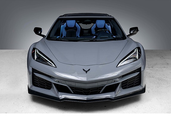 Chevrolet Corvette 11 of 30