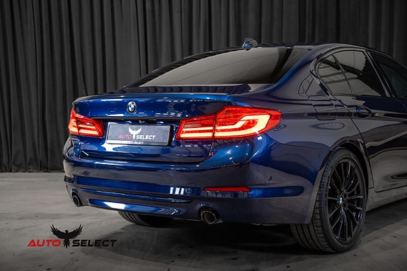 BMW 530e 15 of 30