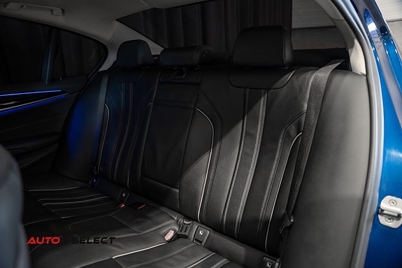 BMW 530e 21 of 30