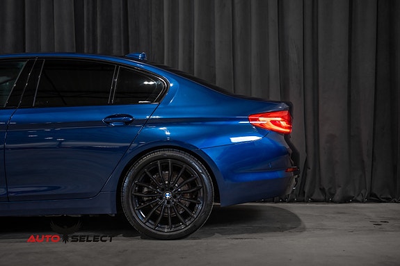 BMW 530e 10 of 30