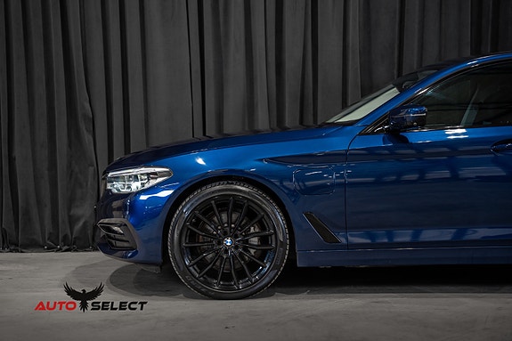 BMW 530e 9 of 30