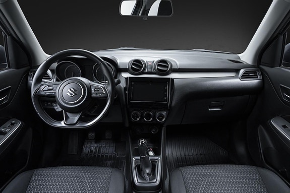 Suzuki Swift 23 of 26