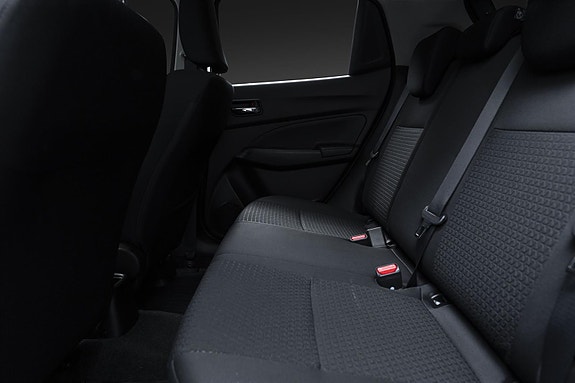 Suzuki Swift 22 of 26