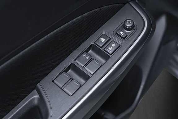 Suzuki Swift 20 of 26