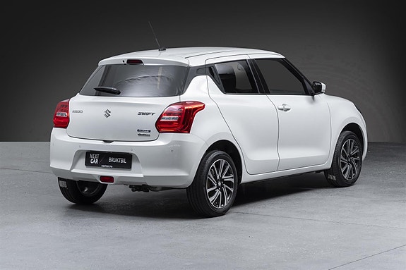 Suzuki Swift 2 of 26