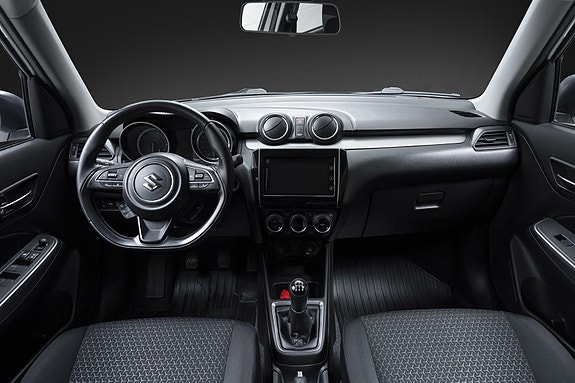 Suzuki Swift 23 of 26