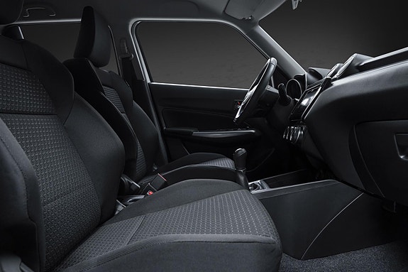 Suzuki Swift 25 of 26