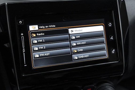 Suzuki Swift 13 of 26