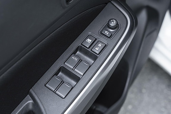 Suzuki Swift 20 of 26