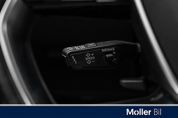 Audi e-tron 16 of 27
