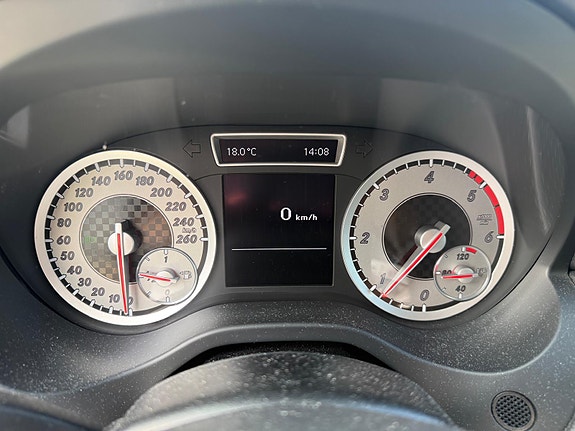 Mercedes-Benz A180 d 15 of 20