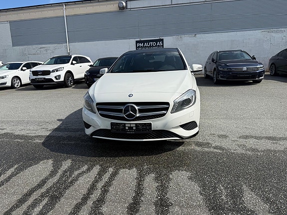 Mercedes-Benz A180 d 2 of 20