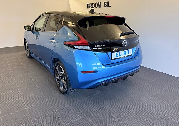 Nissan Leaf 6 of 30