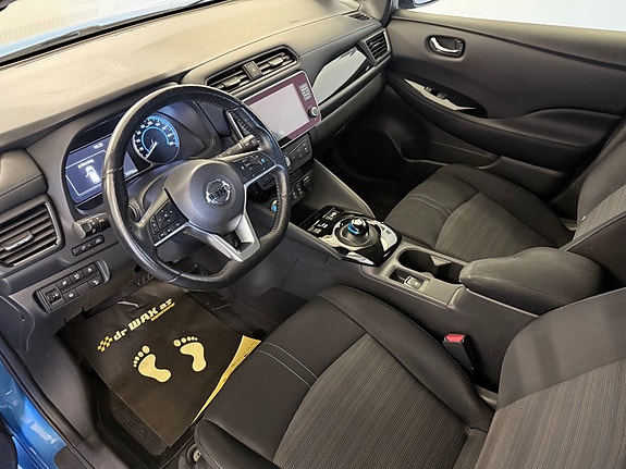 Nissan Leaf 17 of 30
