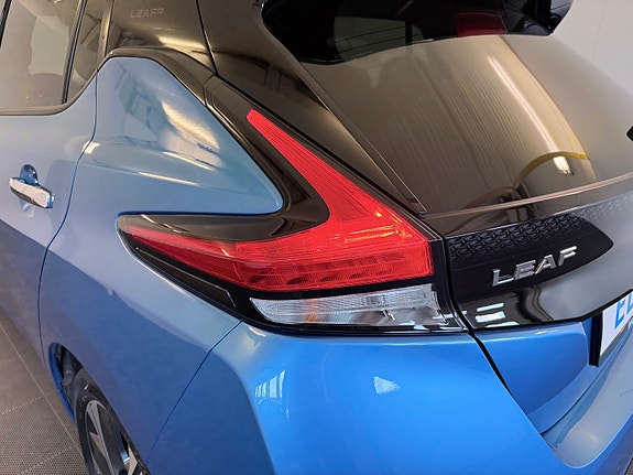 Nissan Leaf 11 of 30