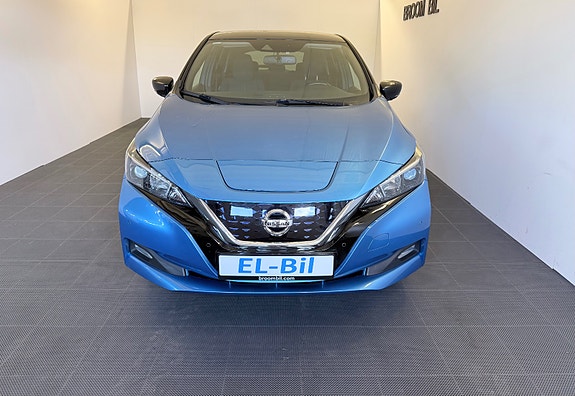 Nissan Leaf 2 of 30