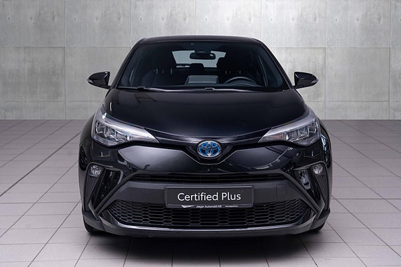 Toyota C-HR 8 of 20