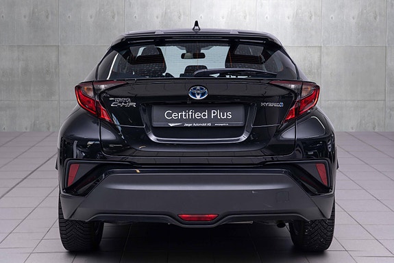 Toyota C-HR 4 of 20