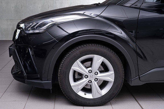 Toyota C-HR 19 of 20