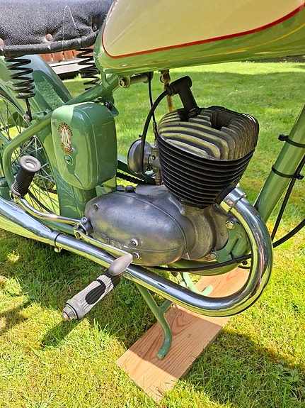 BSA Bantam 11 of 17