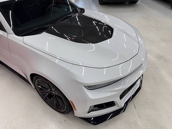 Chevrolet Camaro 12 of 30