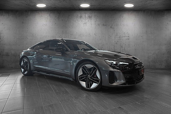 Audi e-tron GT 7 of 27