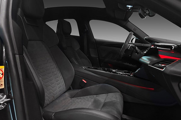 Audi e-tron GT 21 of 27
