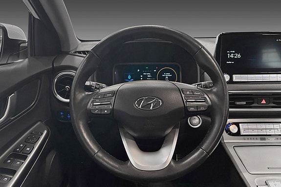 Hyundai Kona 14 of 24