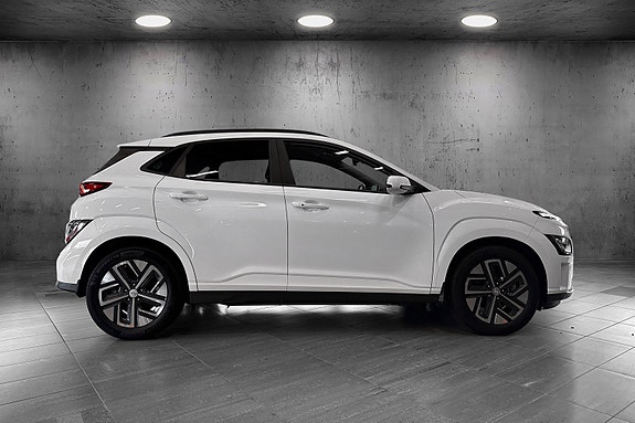 Hyundai Kona 6 of 24