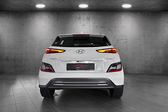 Hyundai Kona 4 of 24