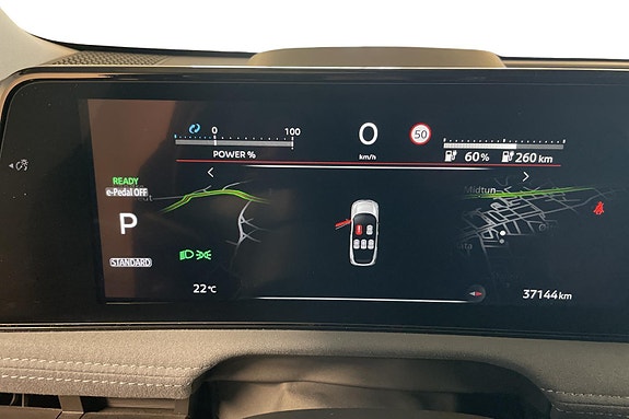 Nissan Ariya 10 of 28