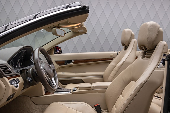 Mercedes-Benz E350 d 20 of 30