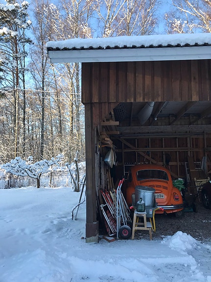 Volkswagen Beetle 4 of 5