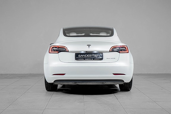 Tesla Model 3 6 of 25