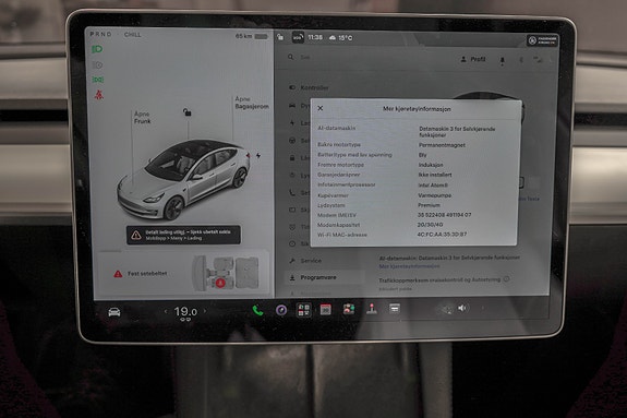 Tesla Model 3 23 of 25