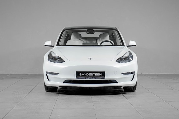 Tesla Model 3 2 of 25