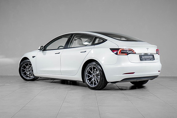 Tesla Model 3 5 of 25
