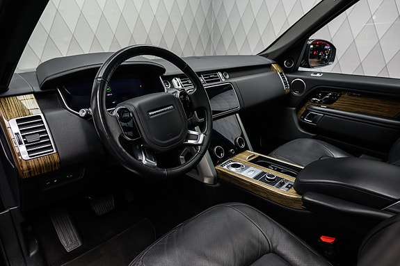 Land Rover Range Rover 17 of 30
